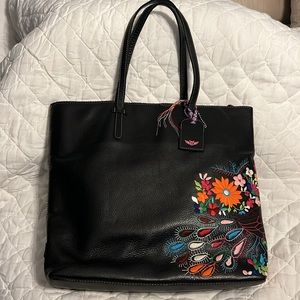 Consuela Market Tote with embroidery